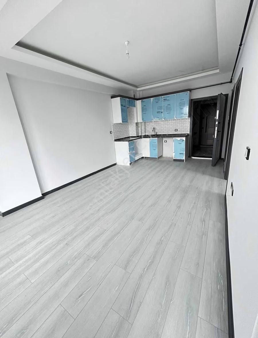 Toplu Konut Bulvarı'nda Yüksek Kredili Fırsat 1+1 Daire - Görsel 7