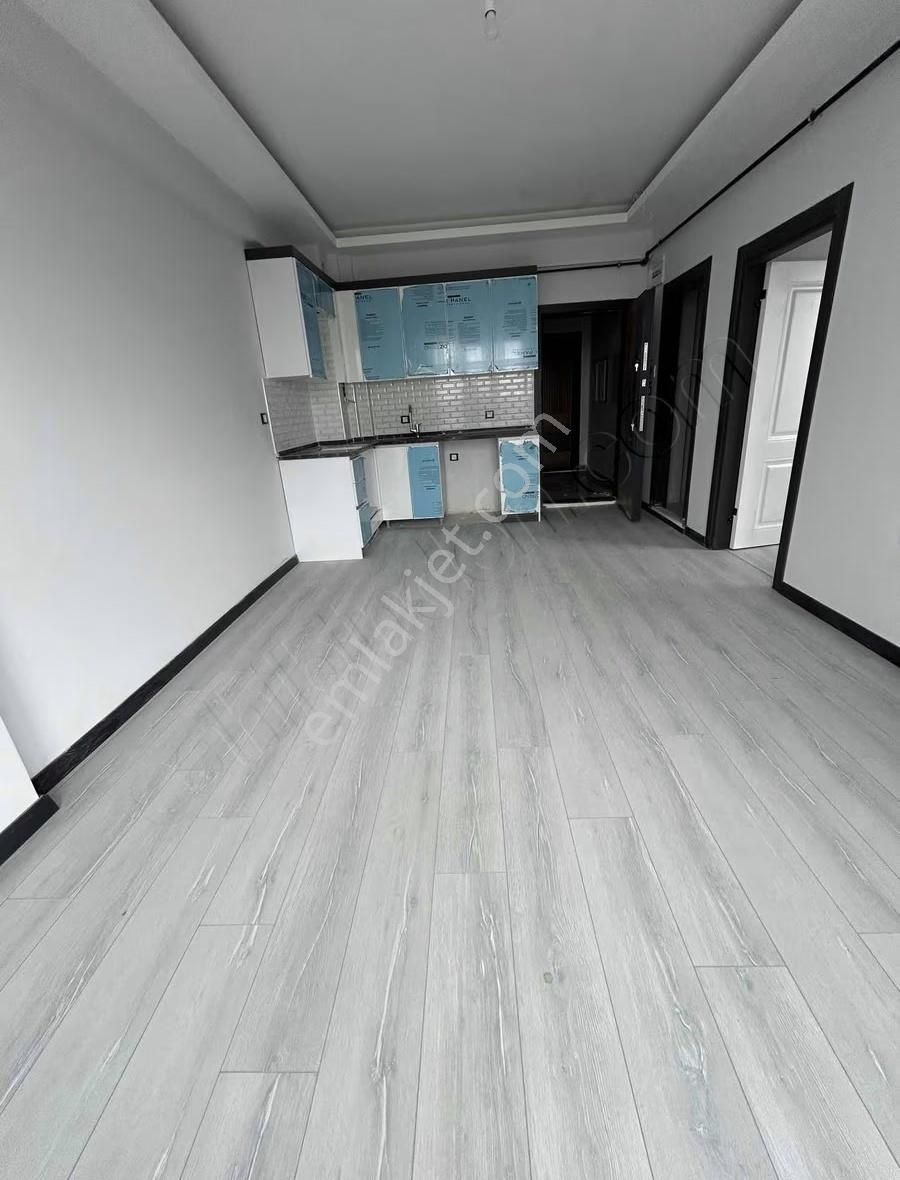 Toplu Konut Bulvarı'nda Yüksek Kredili Fırsat 1+1 Daire - Görsel 9