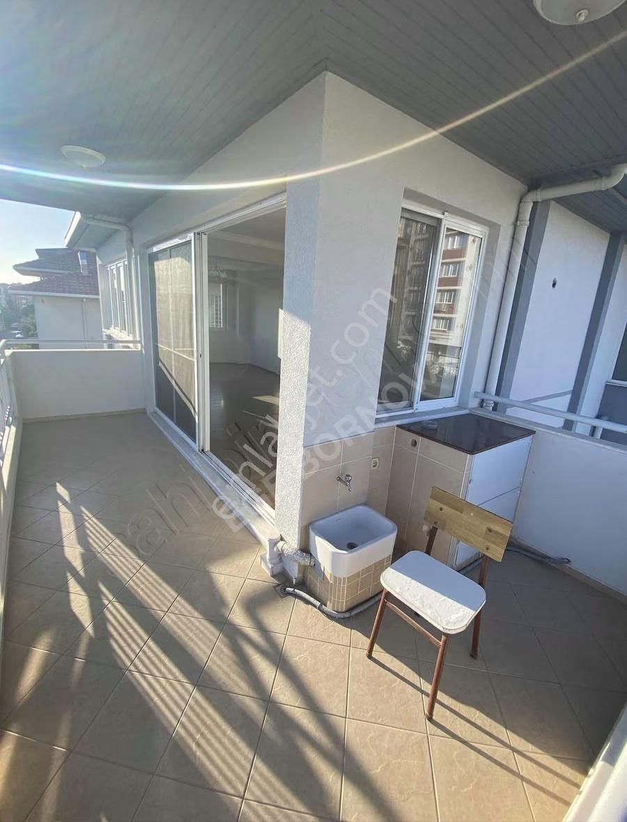 İnönü Mah.'de Bakımlı, Doğalgazlı, 3+1 Kiralık Daire - Görsel 2