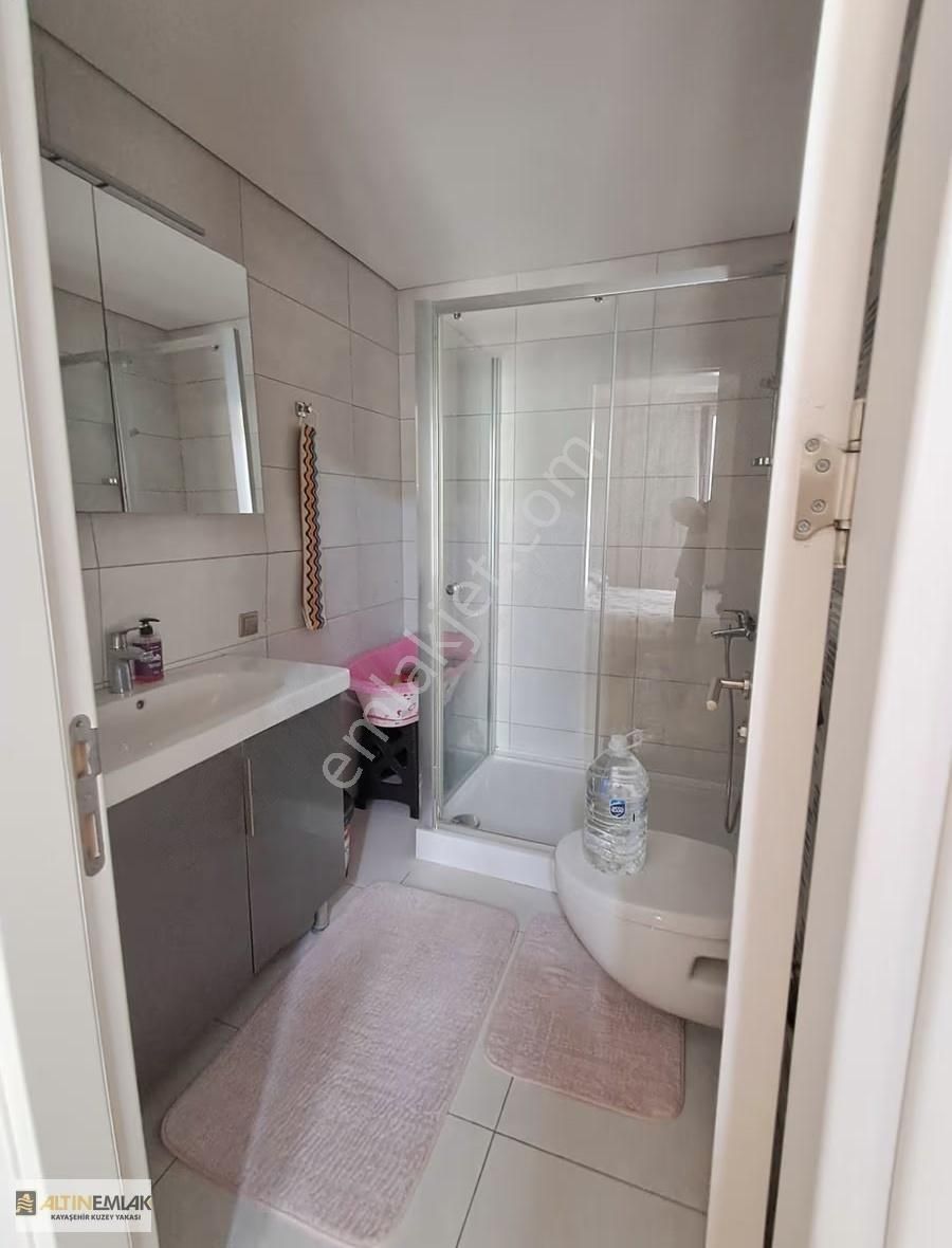 Evvel İstanbul Sitesinde Peyzaj Manzaralı Üç Cepheli Boş Daire - Görsel 7