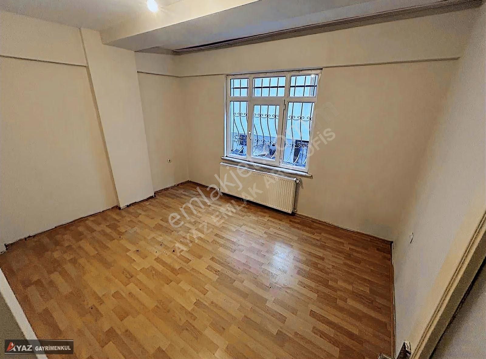 Ayaz Emlak Esentepe Mh Acil Satılık Yüksek Giriş Daire