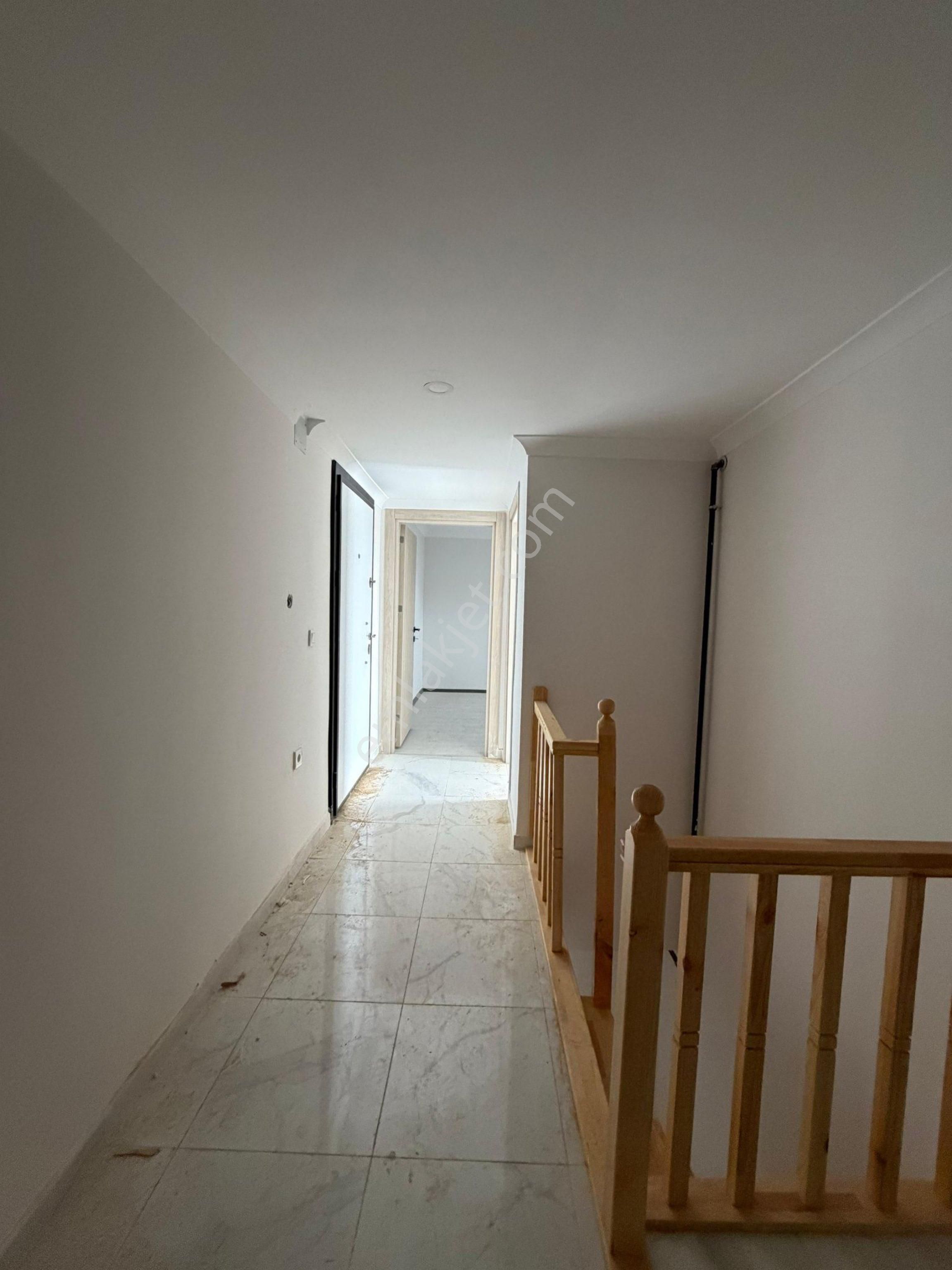 Eray Emlak'tan Satılık Dubleks 3+2 170m2 - Görsel 8