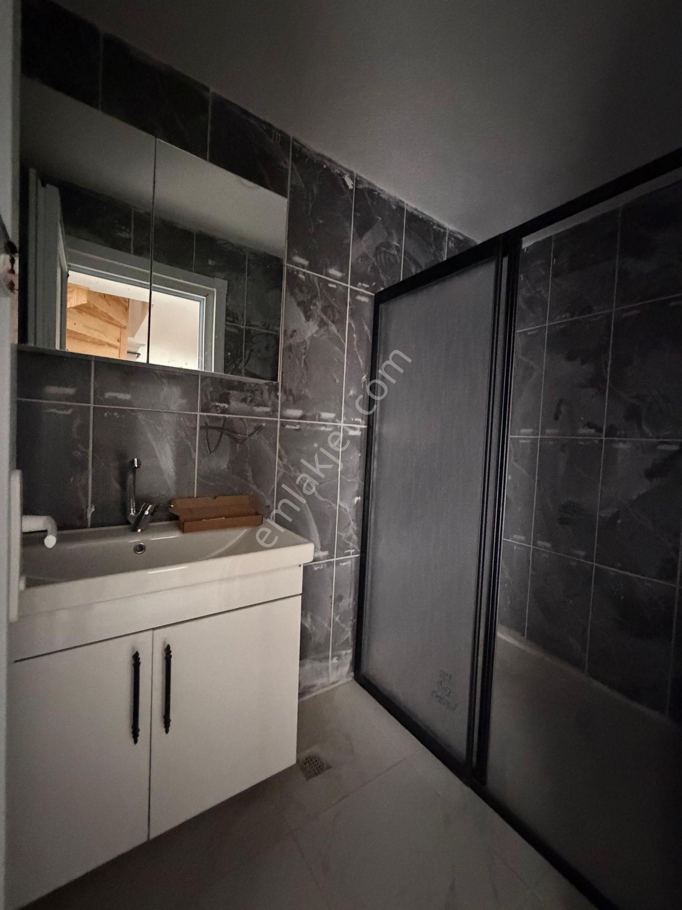 Eray Emlak'tan Satılık Dubleks 3+2 170m2 - Görsel 7