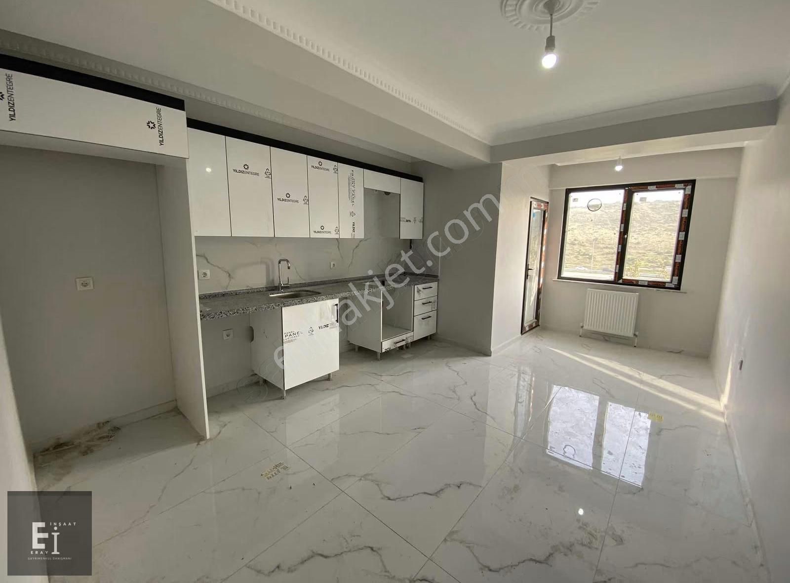 Eray Emlak'tan Satılık Dubleks 5+2 190m2 Kullanışlı Daire - Görsel 18
