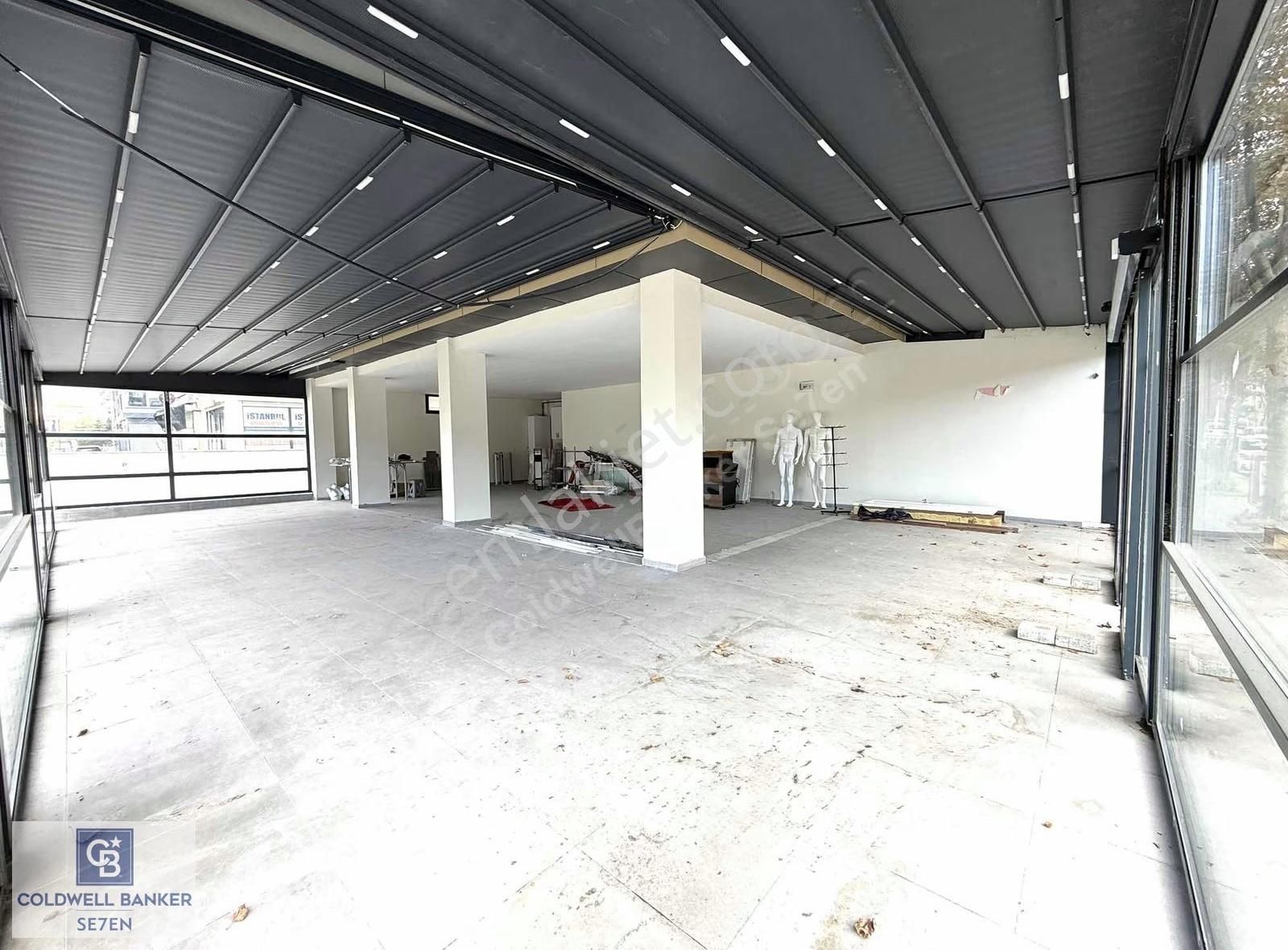 Beylikdüzü Kavaklı Mah.oğuzhan Cad.üzerinde Satılık Köşe Dükkan - Görsel 4