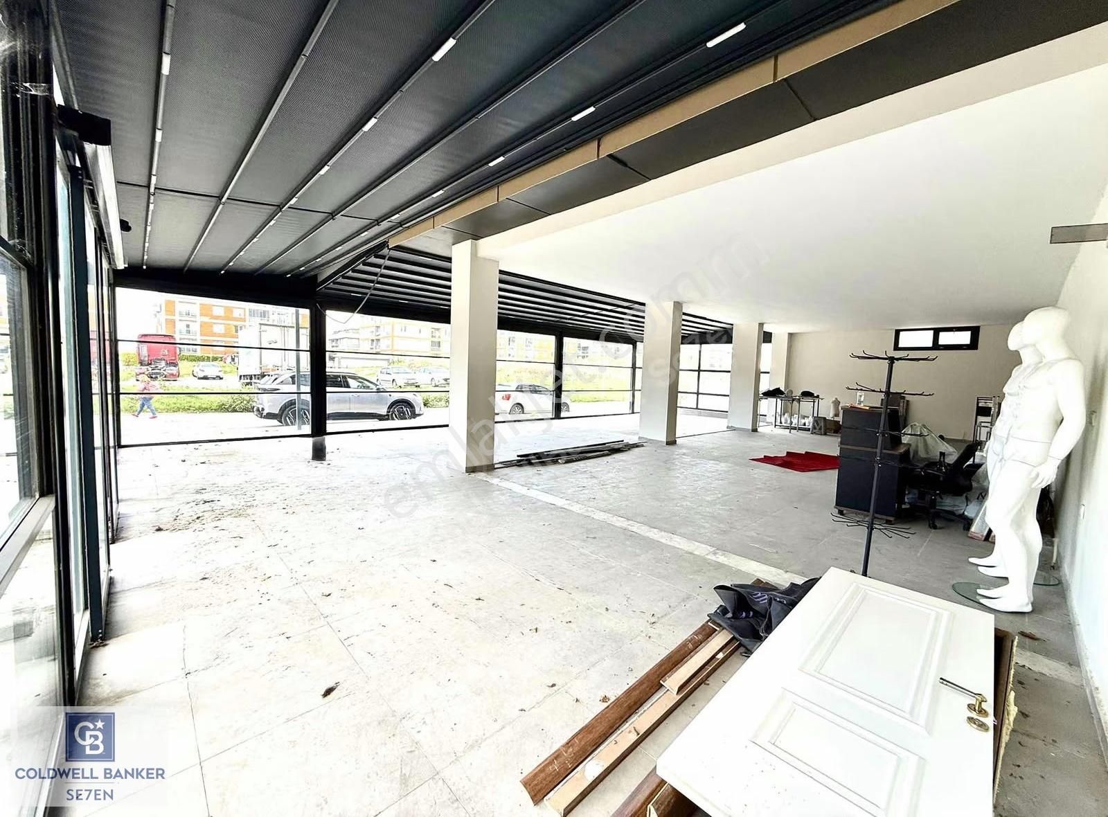 Beylikdüzü Kavaklı Mah.oğuzhan Cad.üzerinde Satılık Köşe Dükkan - Görsel 13