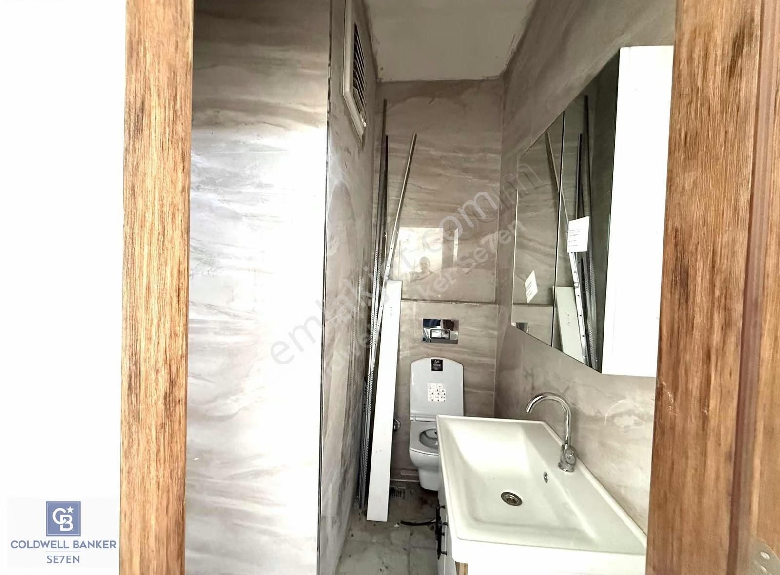 Beylikdüzü Kavaklı Mah.oğuzhan Cad.üzerinde Satılık Köşe Dükkan - Görsel 3