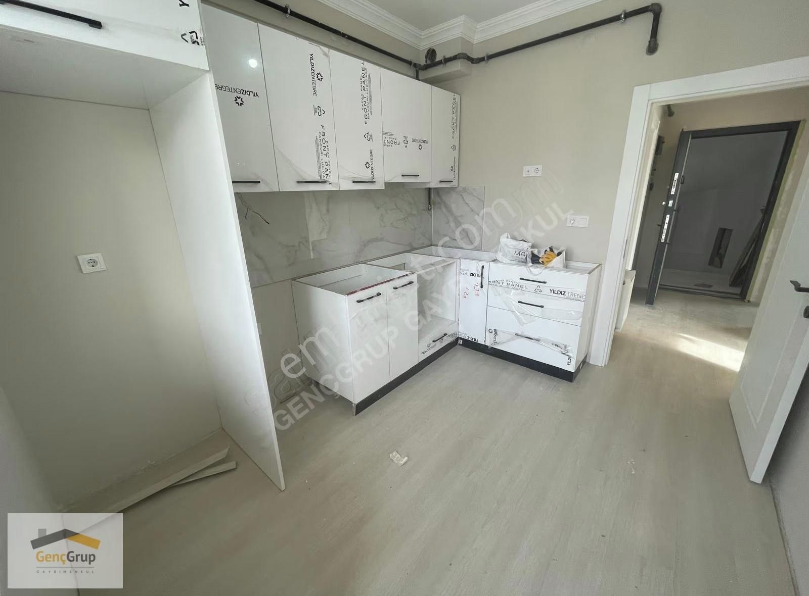 *genç Grup* Zafer Mahallesi, Asansörlü, Balkonlu 2+0 Daire - Görsel 14