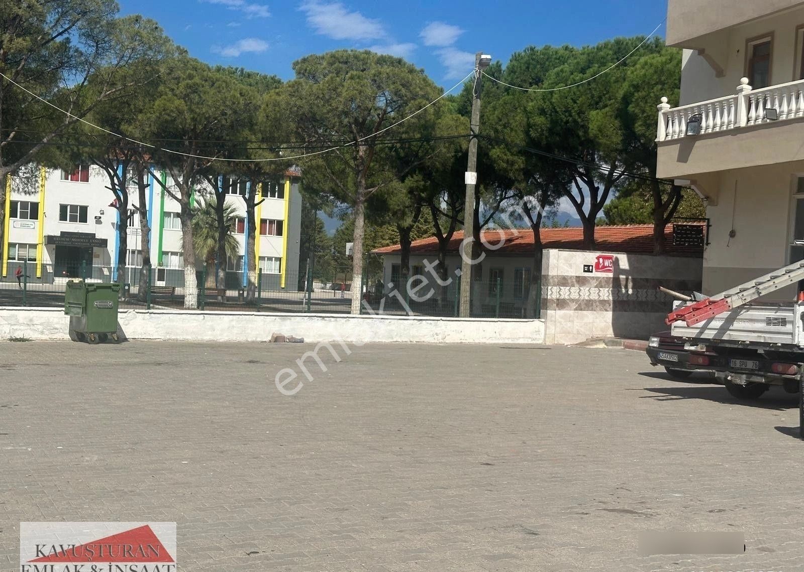 Kavuşturan Emlak'tan Havran Büyükdere Köy Merkezin'de Satılık Bahçe - Görsel 5