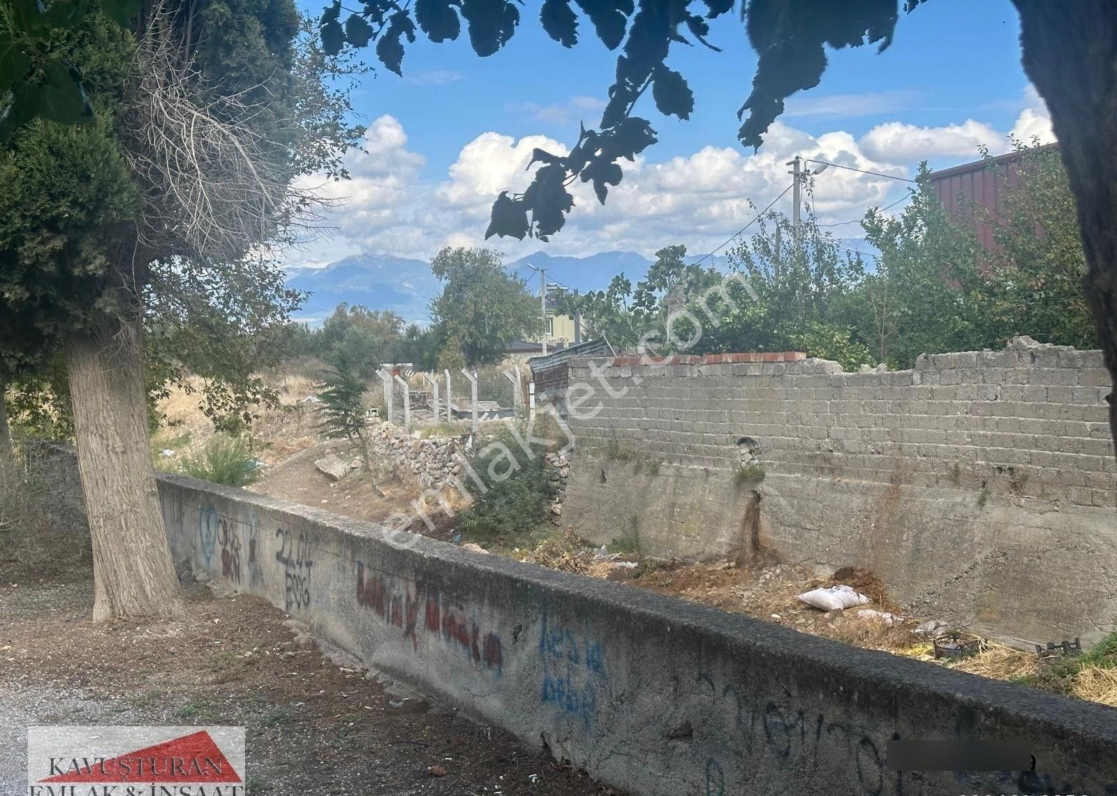 Kavuşturan Emlak'tan Havran Büyükdere Köy Merkezin'de Satılık Bahçe - Görsel 7