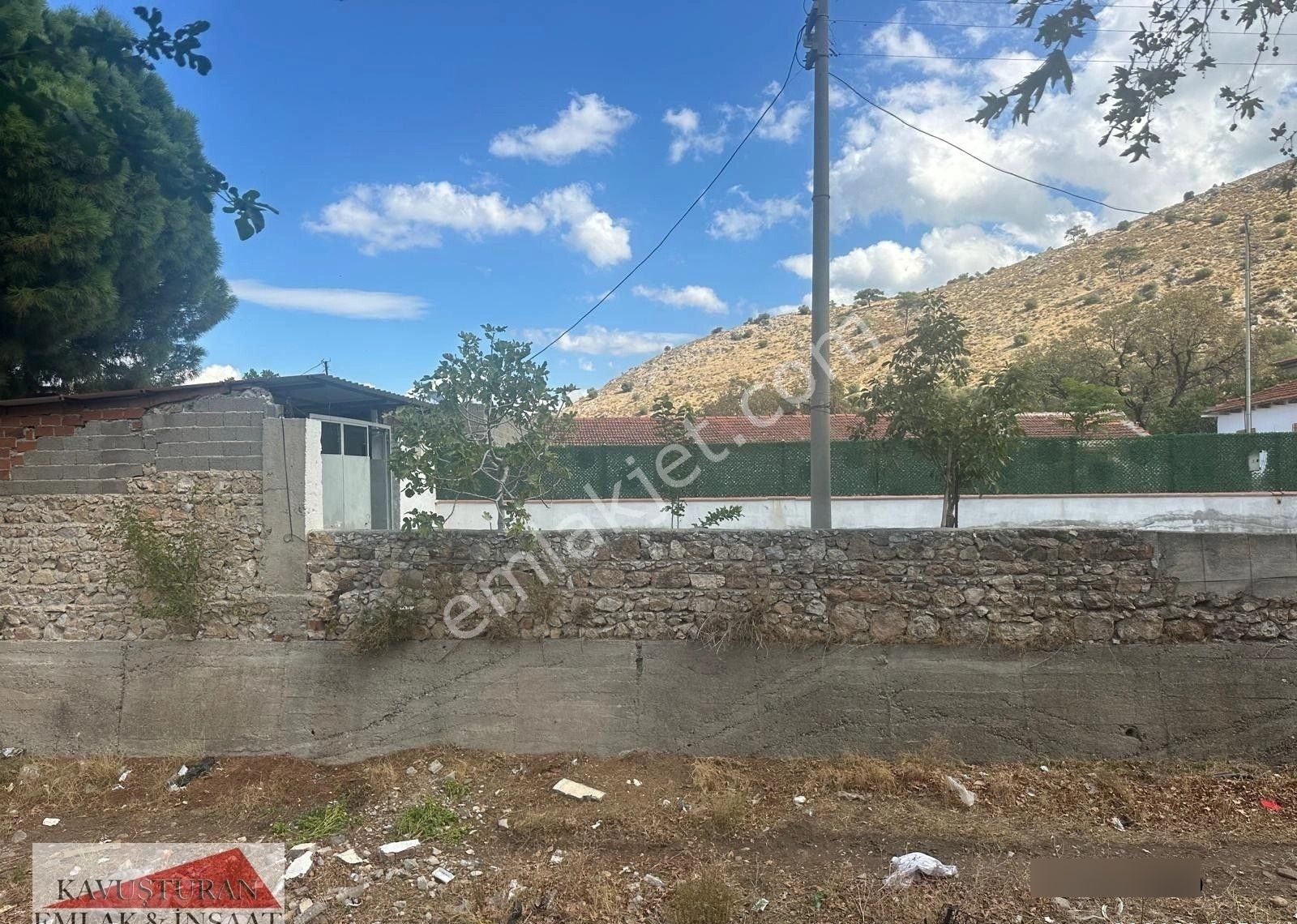 Kavuşturan Emlak'tan Havran Büyükdere Köy Merkezin'de Satılık Bahçe - Görsel 26