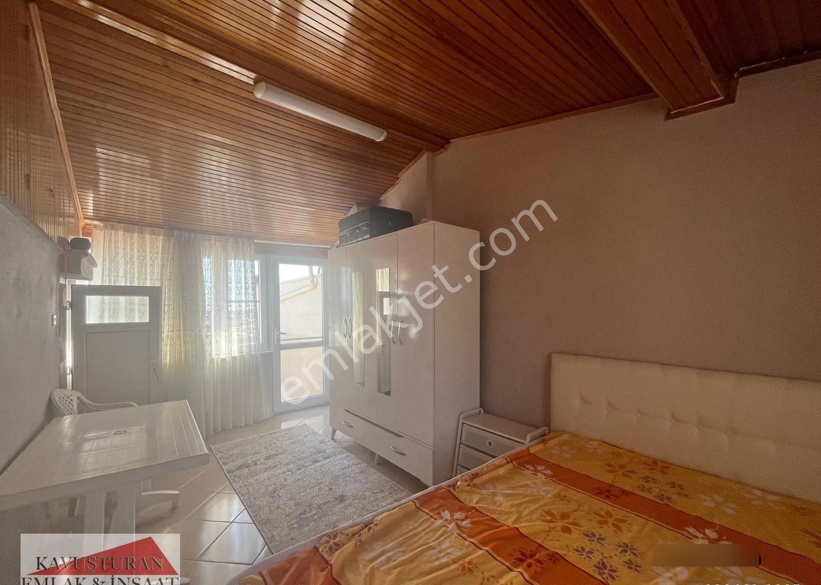 Kavuşturan Emlak'tan Akçay Güre'de Deniz Manzaralı Satılık Villa - Görsel 8