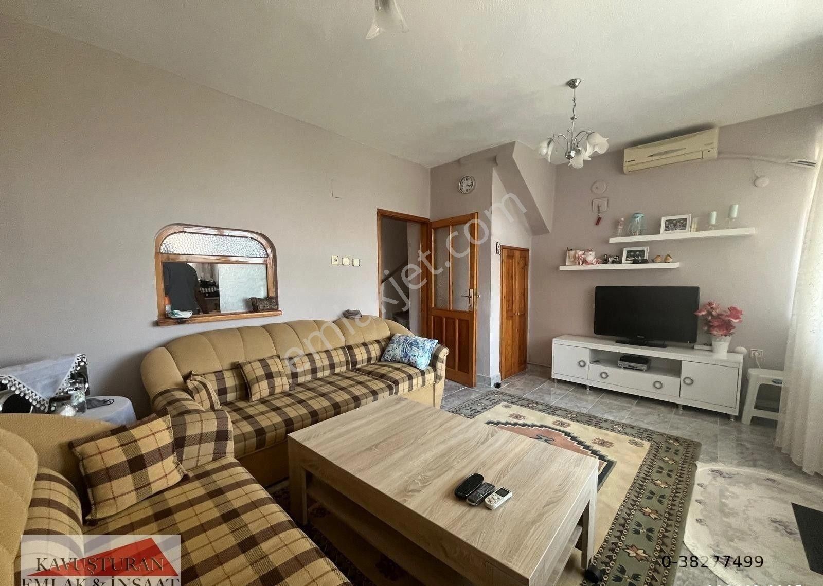 Kavuşturan Emlak'tan Akçay Güre'de Deniz Manzaralı Satılık Villa - Görsel 34