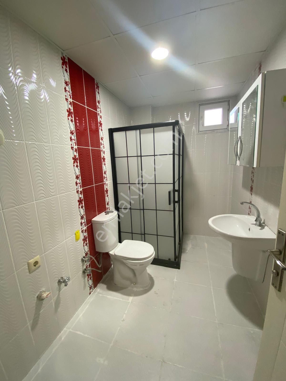 Körfez Mah. Sahile Vetranvaya Yürüme Mesafesinde Satılık 2+0 Daire - Görsel 7