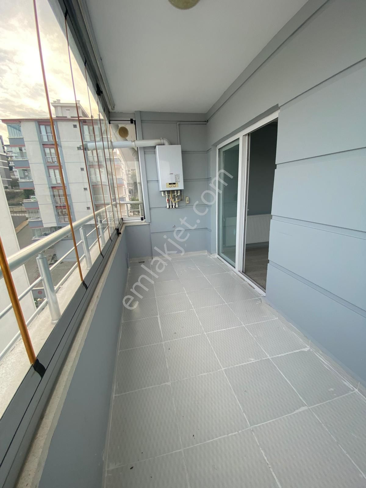 Körfez Mah. Sahile Vetranvaya Yürüme Mesafesinde Satılık 2+0 Daire - Görsel 8