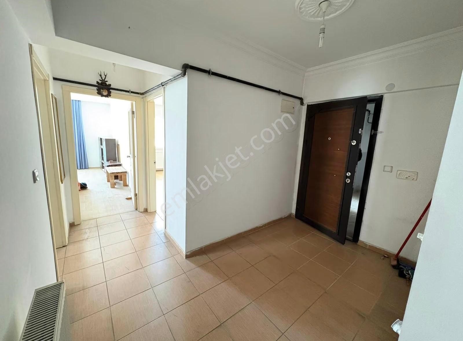 Hocalı Cad. Üzeri Ön Cephe Krediye Uygun 3+1 Bakımlı 130m2 - Görsel 19