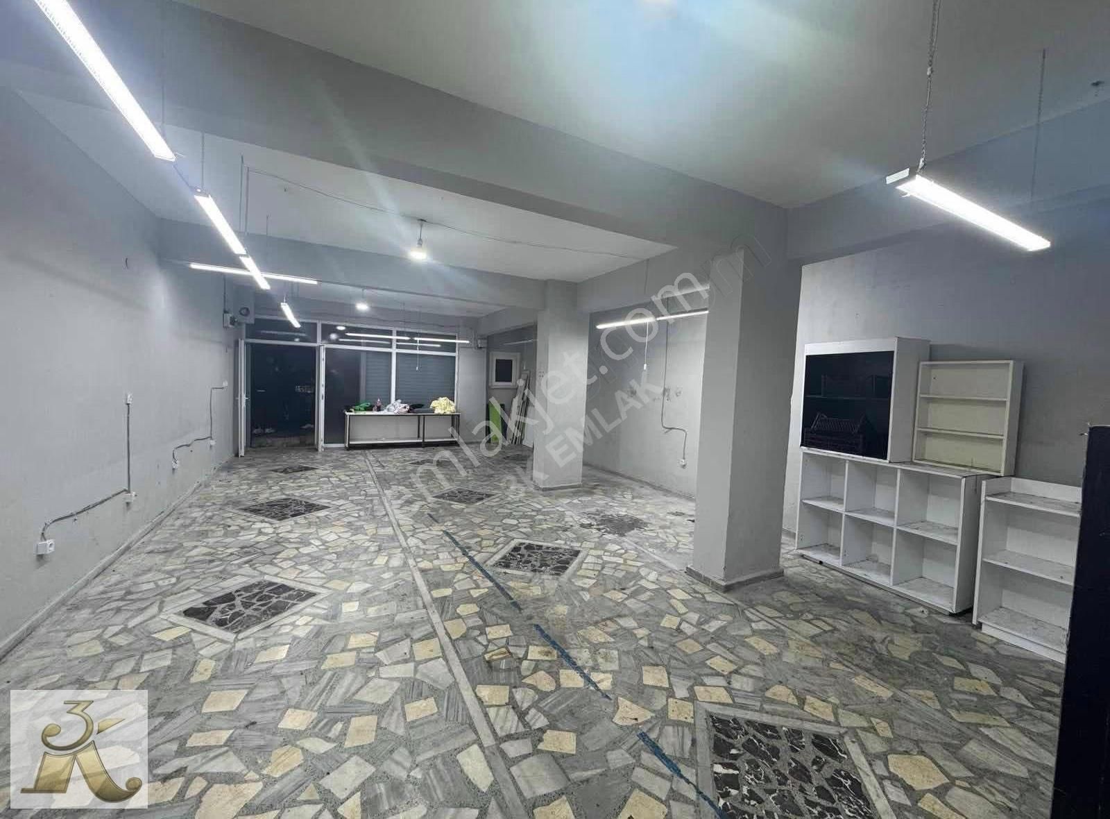 3k Emlak'tan Kiralık Düz Ayak Cadde Üzeri Dükkan - Görsel 18