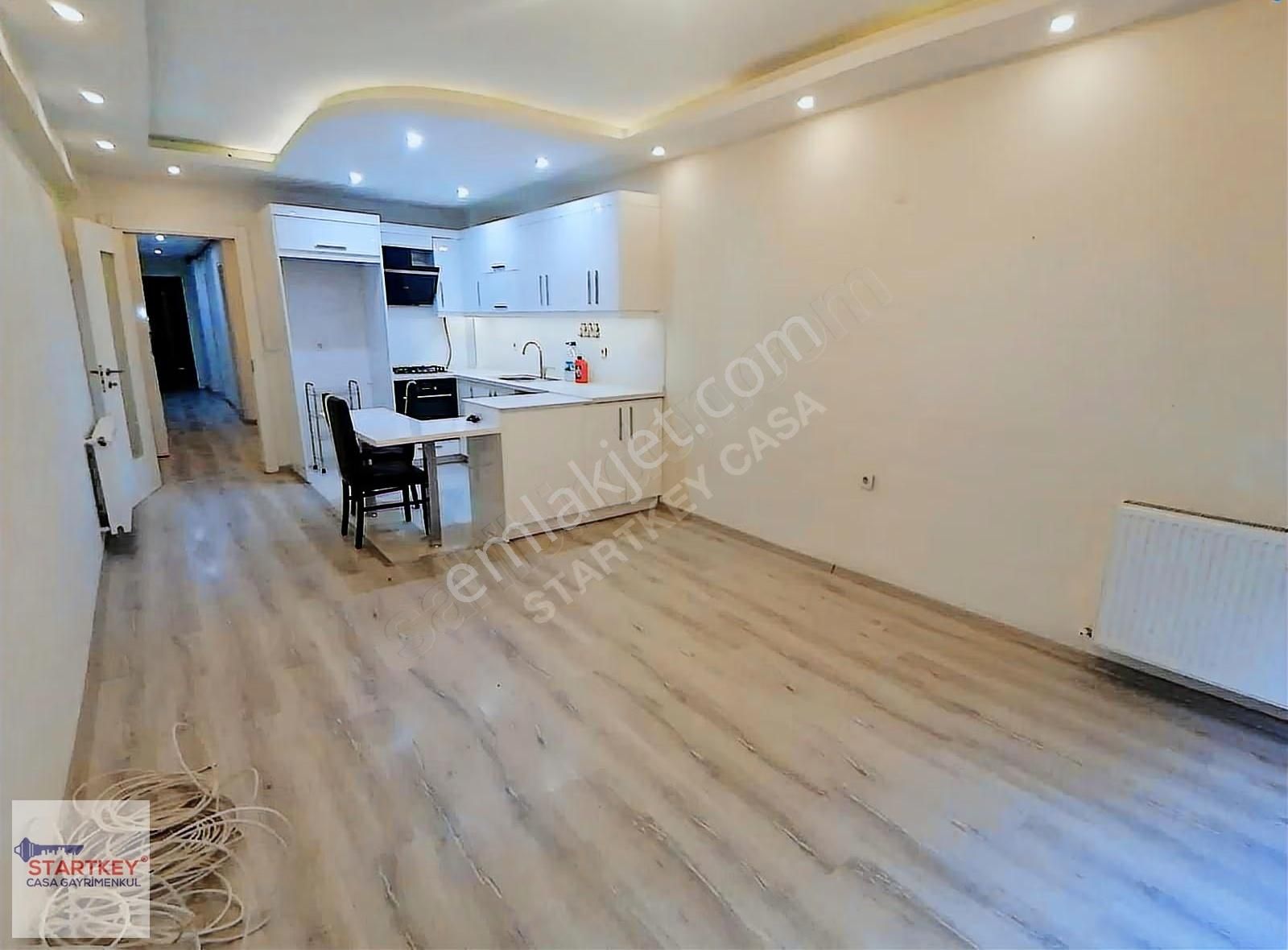 Karşıyaka Tersane Mah. Bahçeli Satılık 2+1 Daire