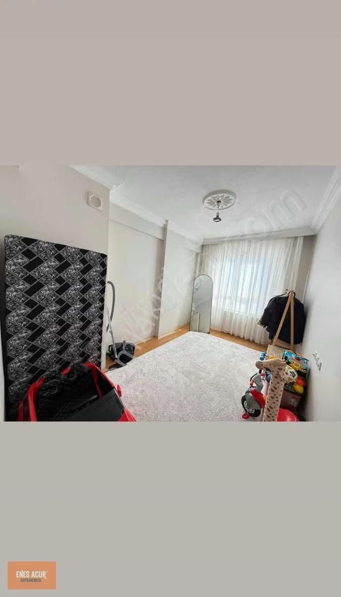 Enes Acur' Dan Kent Plaza Yakını 3+1 Arakat Bakımlı Satılık - Görsel 8