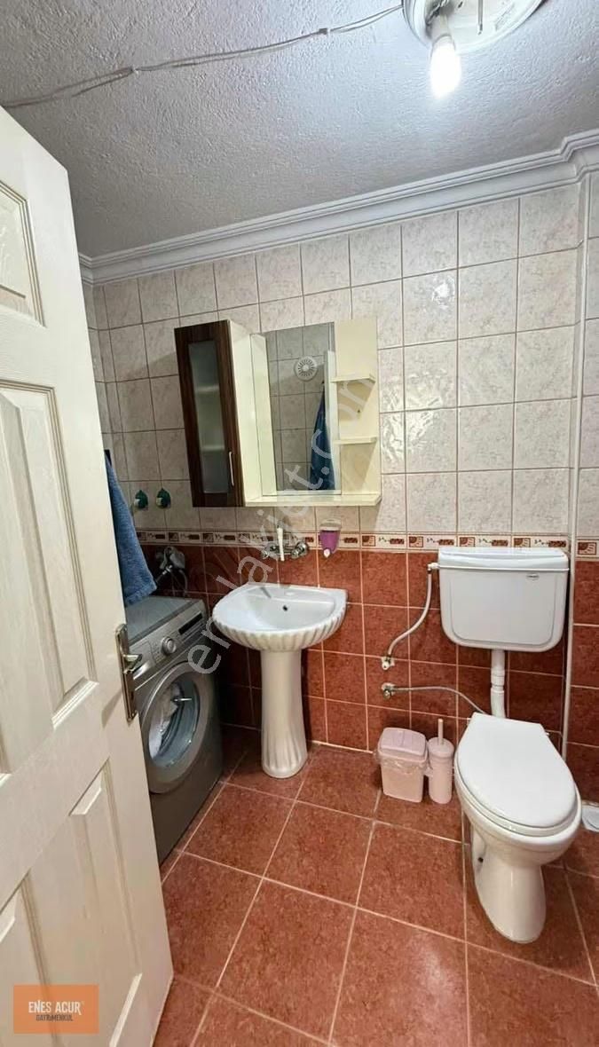 Enes Acur' Dan Kent Plaza Yakını 3+1 Arakat Bakımlı Satılık - Görsel 16