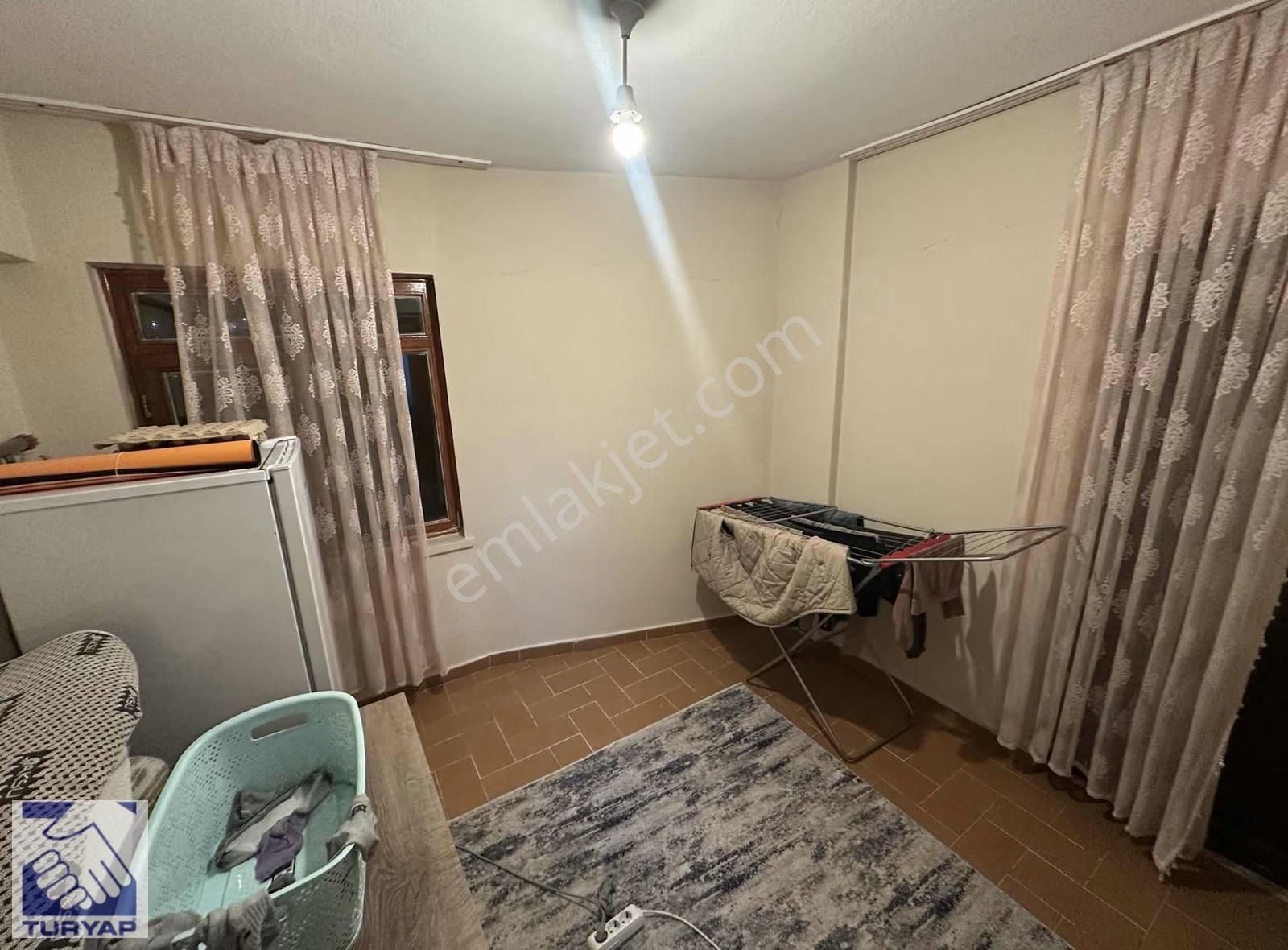 Merkezi Konumda Yunus Emre Mahallesinde 3+1 Acil Satılık Daire - Görsel 7