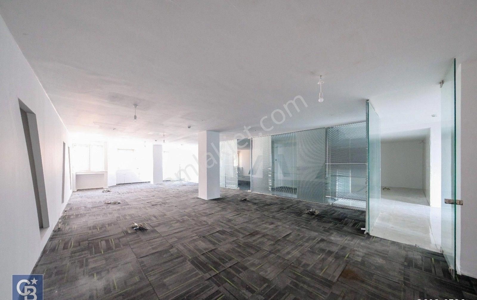 Mükemmel Konumda İşyerine Uygun Kiralık - Görsel 13