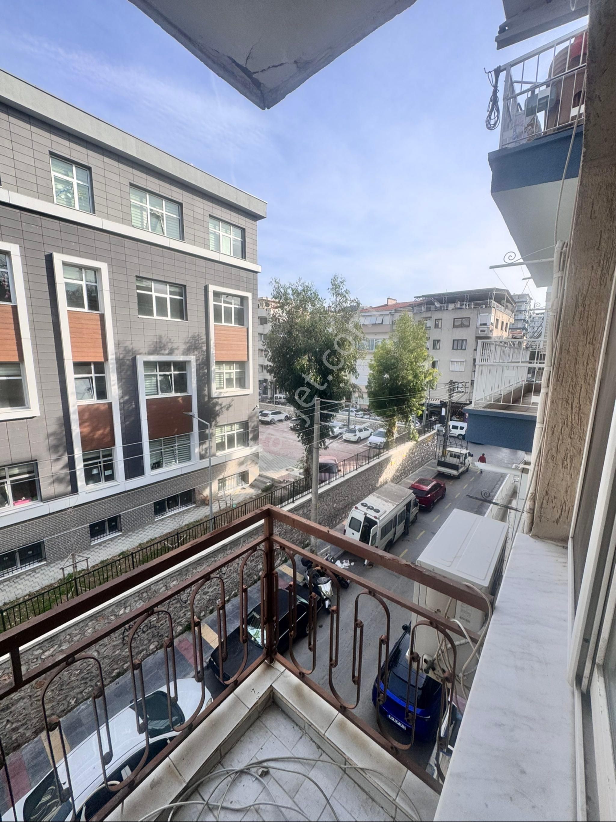 Aileye Uygun 3+1 Kiralık Daire Okul Karşısı Merkezi Lokasyon - Görsel 9