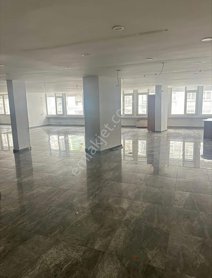 Kadıköy Altıyol Da Kuşdili Caddesinde 350m Net - Görsel 5