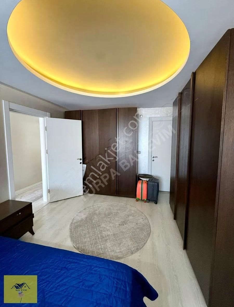 Karşıyaka Demirköprü Satılık 4+1 Teras Daire - Görsel 5