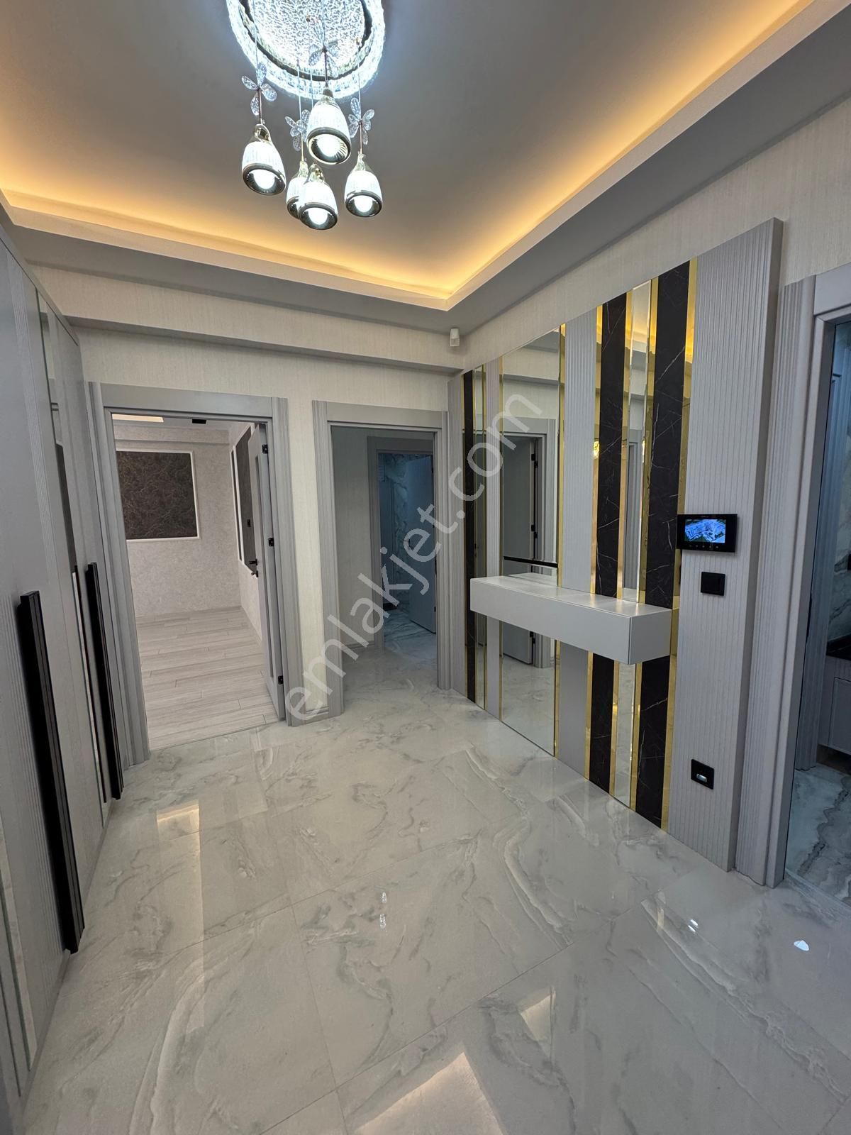 Adliye'ye Yürüme Mesafesinde 2+1 Ve 3+1 Akıllı Satılık Daireler - Görsel 12