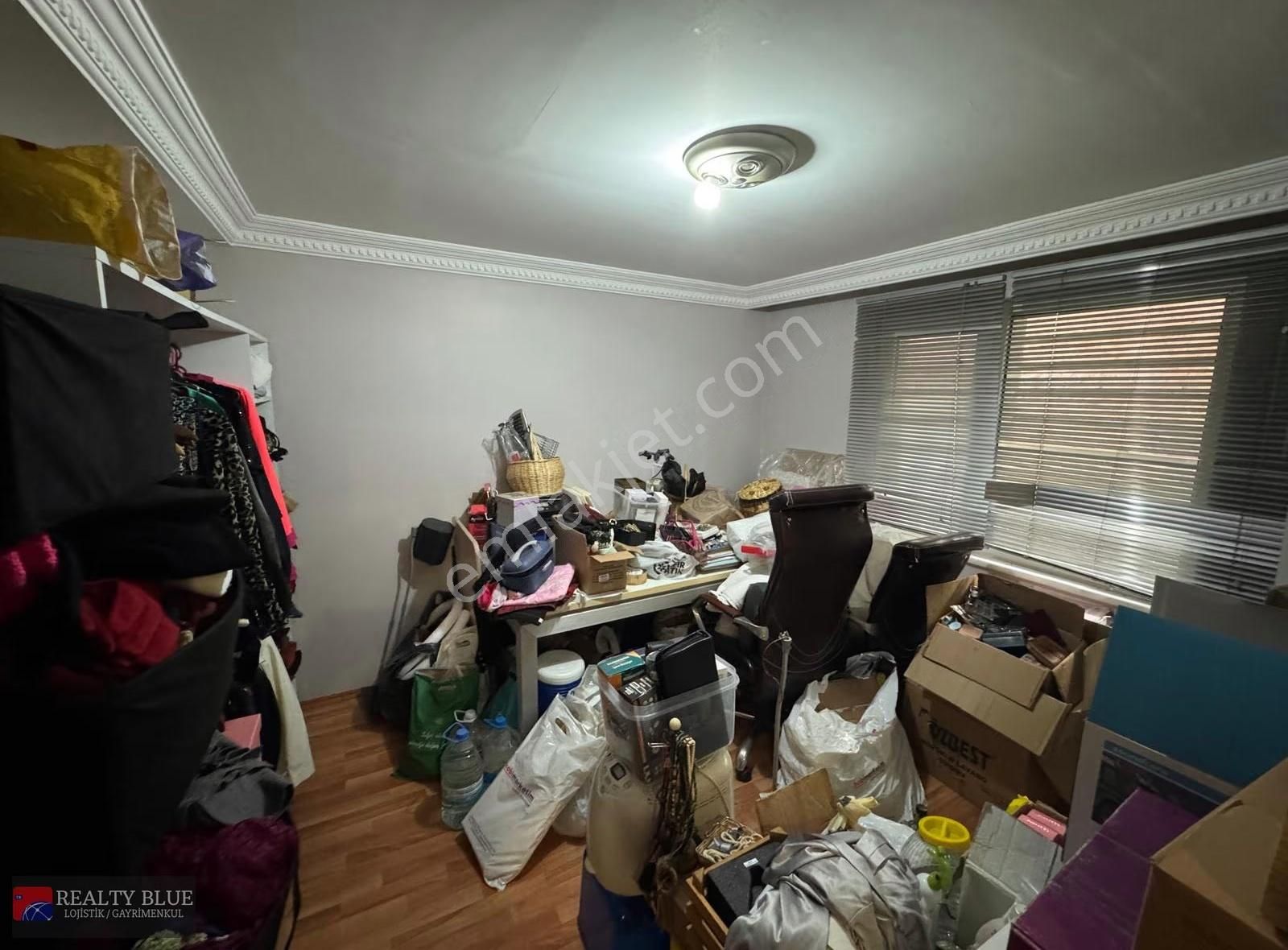 Ümraniye Site Mah. 135 M2 Ka.otoparklı 3+1 Köşe Konumda Daire - Görsel 23