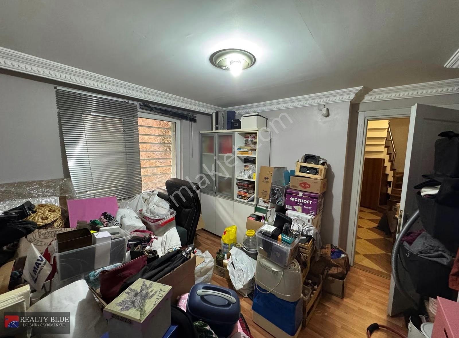 Ümraniye Site Mah. 135 M2 Ka.otoparklı 3+1 Köşe Konumda Daire - Görsel 10