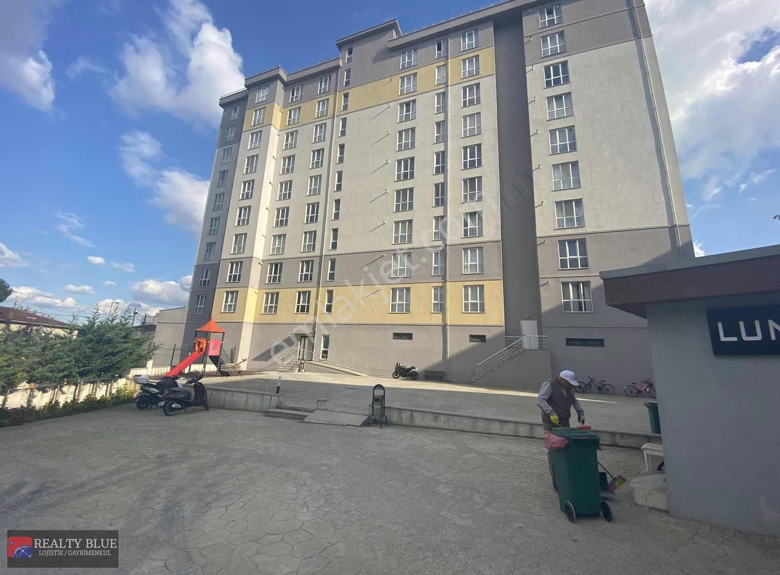 Sabiha Gökçen Havaalanı Karşısında Kiralık 2+1 Daire - Görsel 9