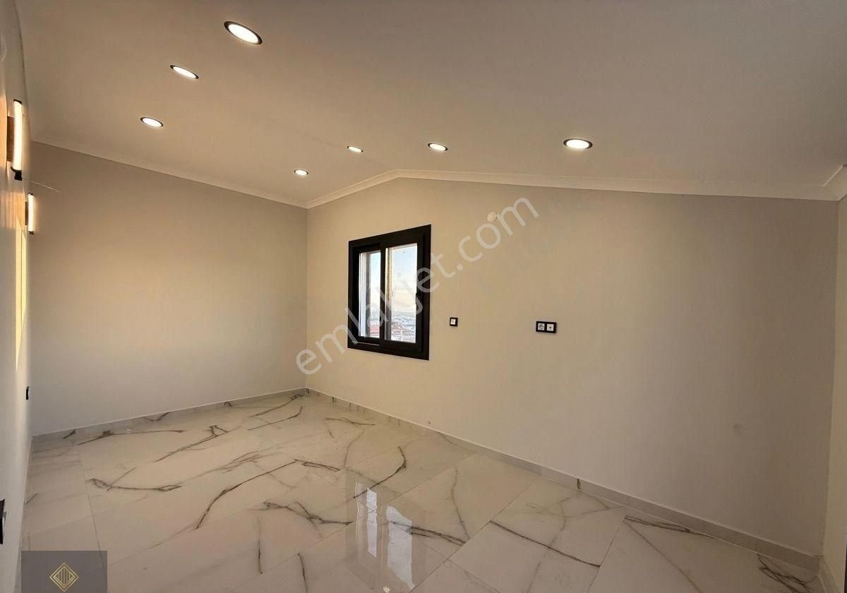 Didim Efeler’de Acil Satılık Sıfır 3+1 Müstakil Girişli Geniş Teraslı Bahçeli Ön Cephe Lüks Villa - Görsel 33