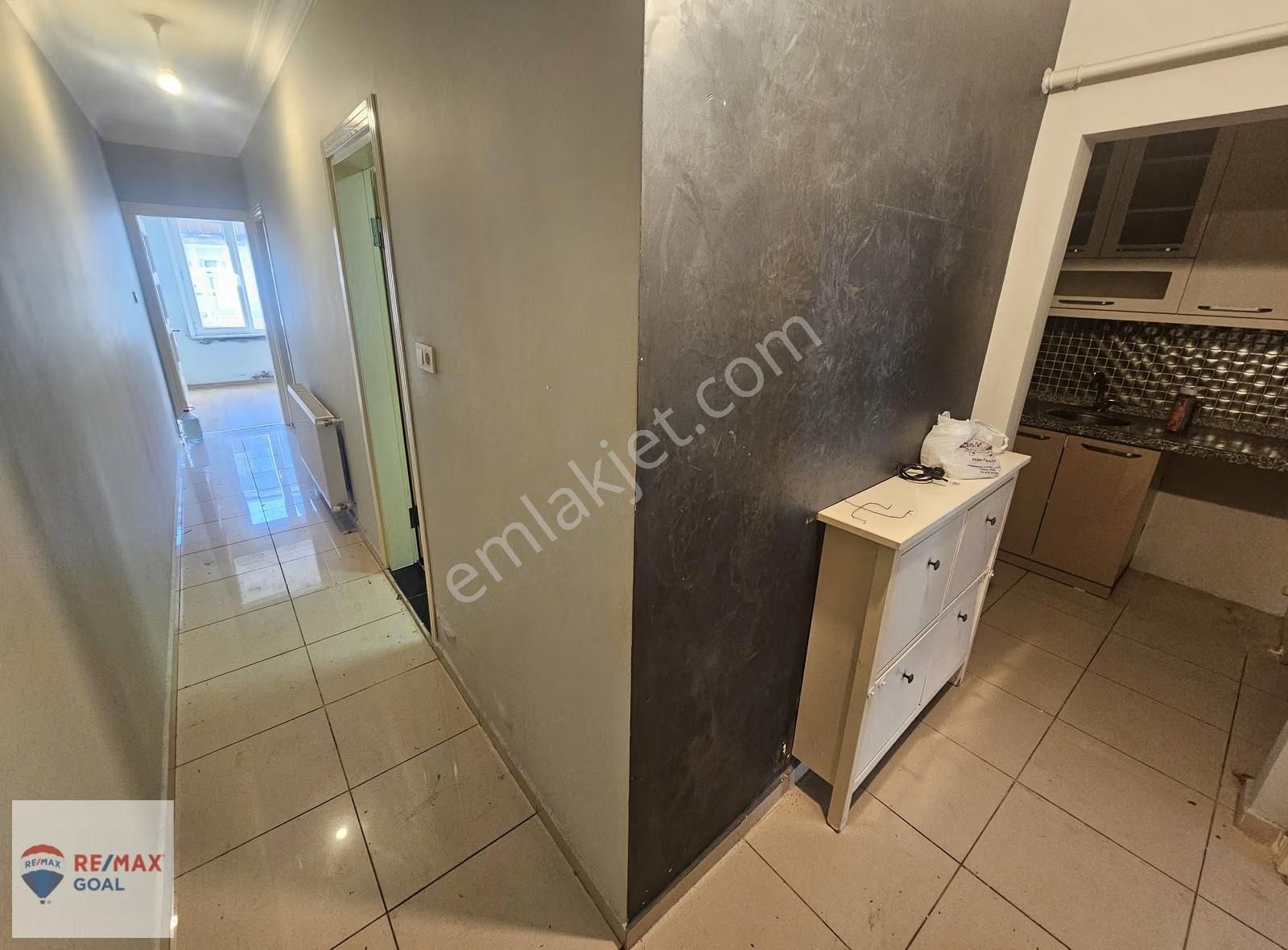 Remax Şirvan'dan Hasanpaşa'da Ara Kat 2+1 Satılık Daire - Görsel 13