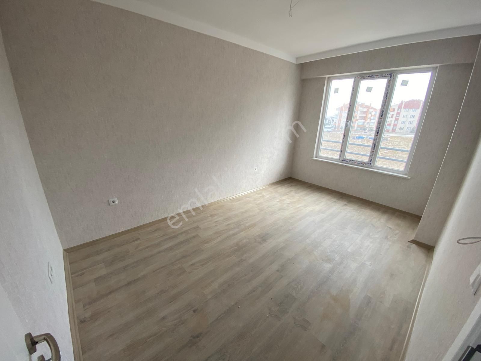 S.eyyübi Mahallesinde 2 Adet Satılık 2+1 Daireler - Görsel 5