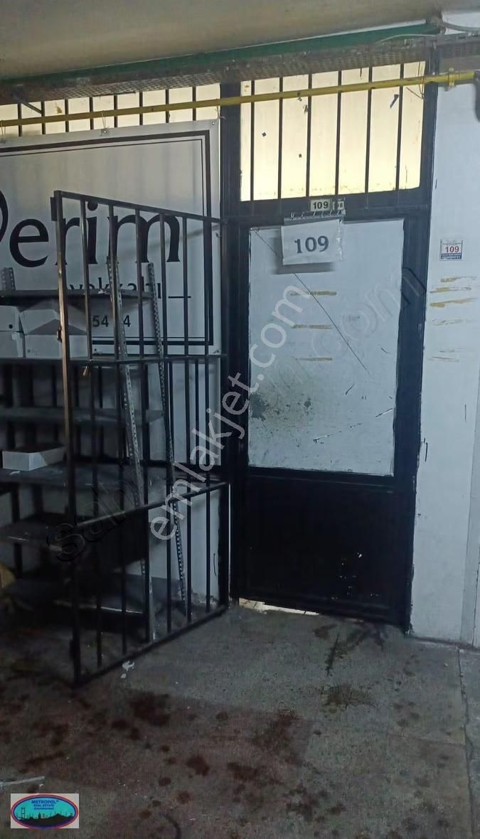 Metropol'den Aymakoop San. Sitesinde 50m2 Satılık Dükkan - Görsel 3