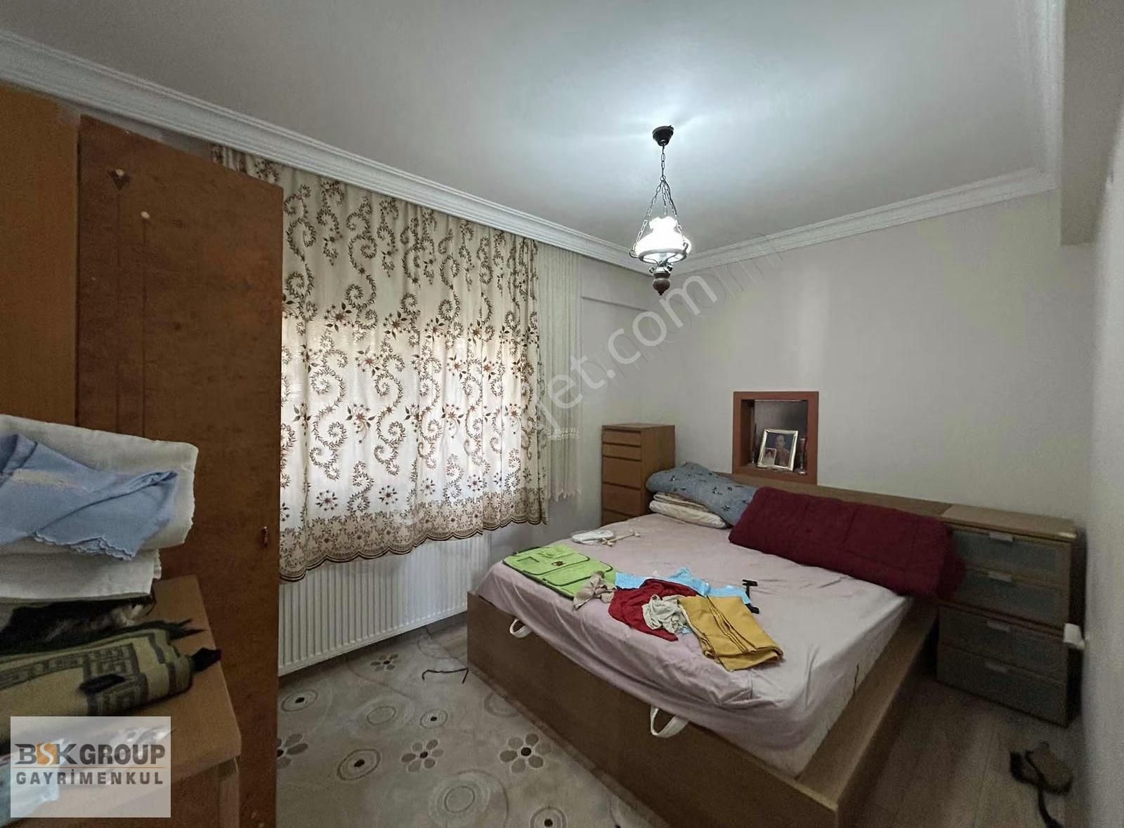 Müstakil 5+1 Geniş Bahçeli Denize Yakın Merkezi Konum Villa - Görsel 28