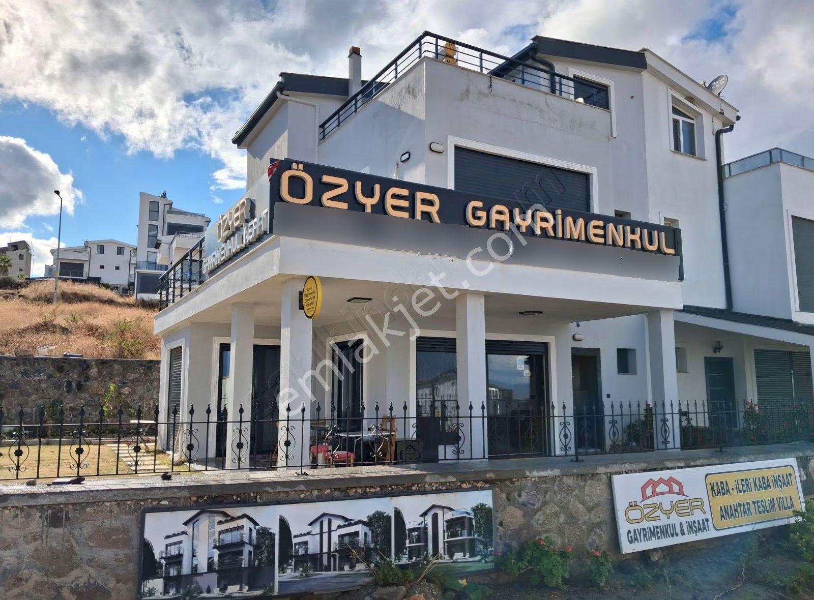 Mordogan Kamukent Sitesinde 3.5 Kat Trıplex Imarlı Satılık Arsa - Görsel 6