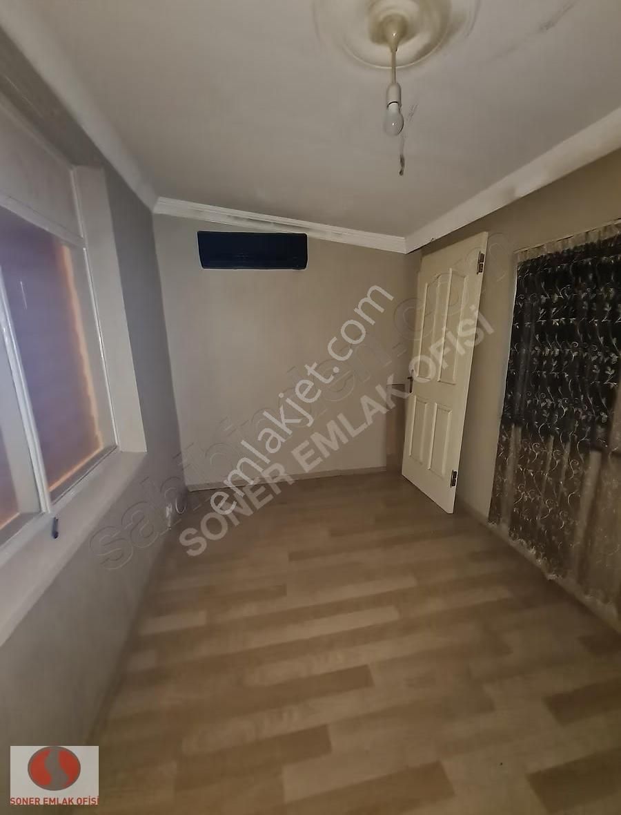 Serasker Caddesinde 1 Kat 3+1 Kiralık İşyeri - Görsel 12