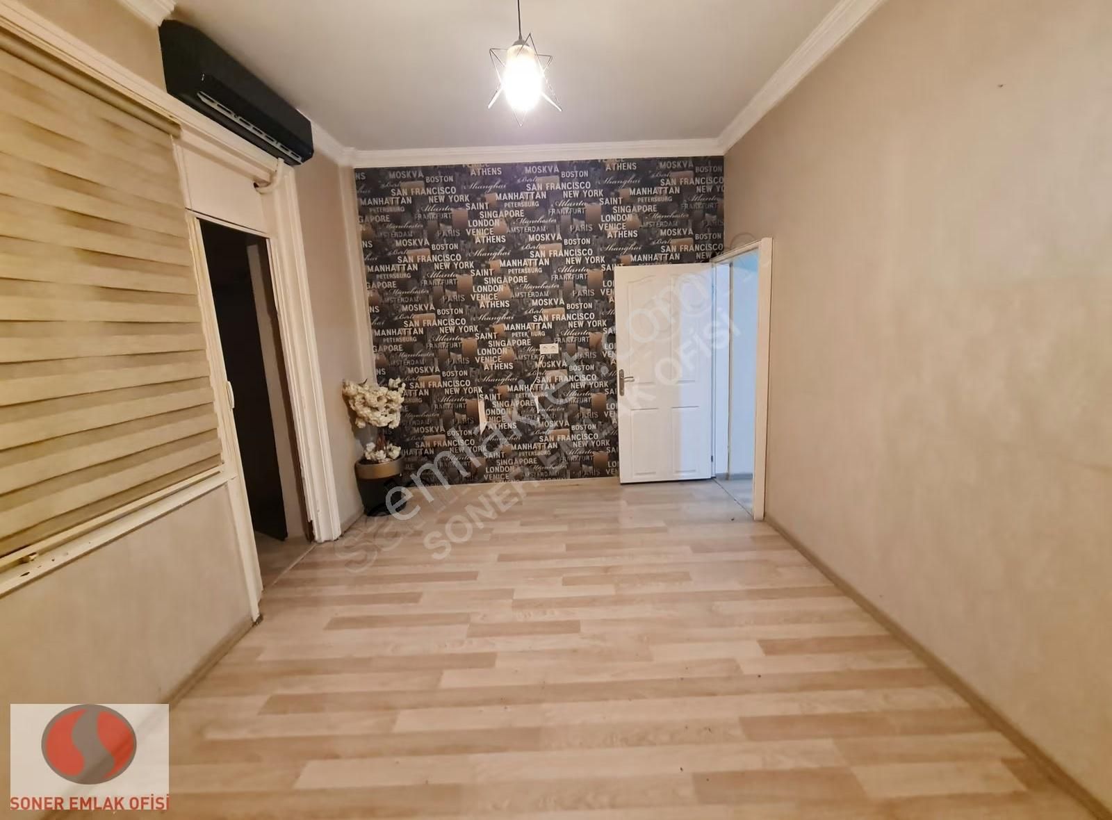 Serasker Caddesinde 1 Kat 3+1 Kiralık İşyeri - Görsel 8