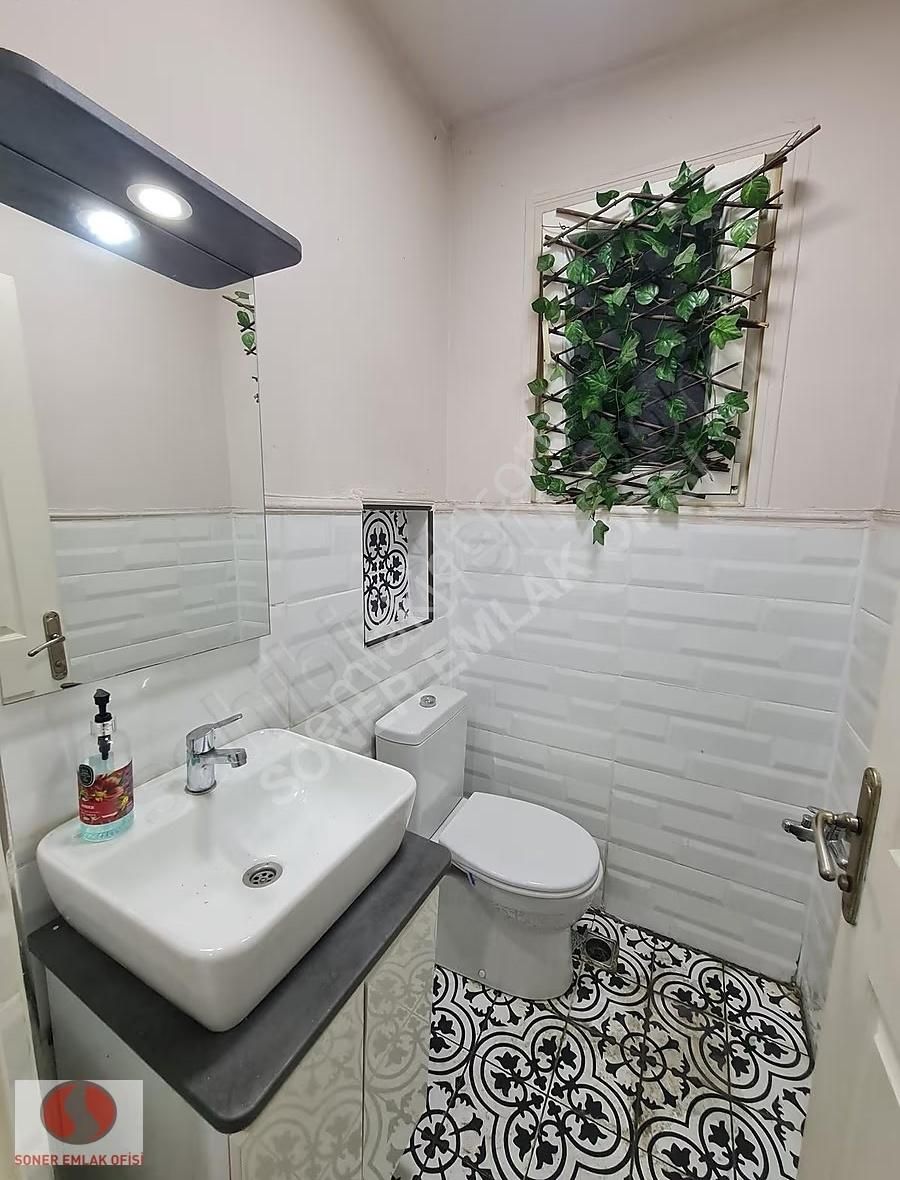 Serasker Caddesinde 1 Kat 3+1 Kiralık İşyeri - Görsel 18