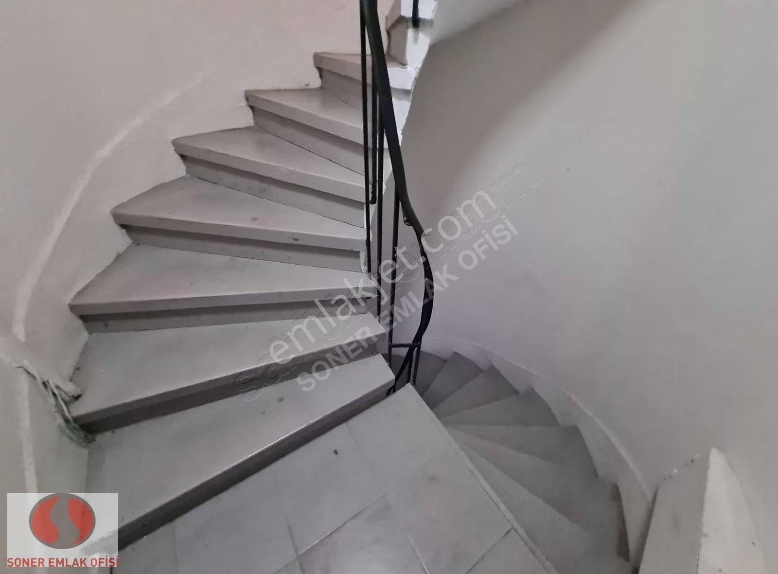 Serasker Caddesinde 1 Kat 3+1 Kiralık İşyeri - Görsel 22