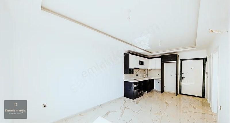 Mahmutlarda Site İçersinde 1+1 Kiralık Denize Yakın Daire - Görsel 4