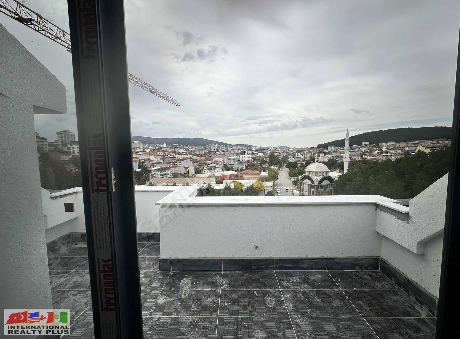 Mecidiye Mh.orman Manzaralı Satılık Üst Dubleks - Görsel 12