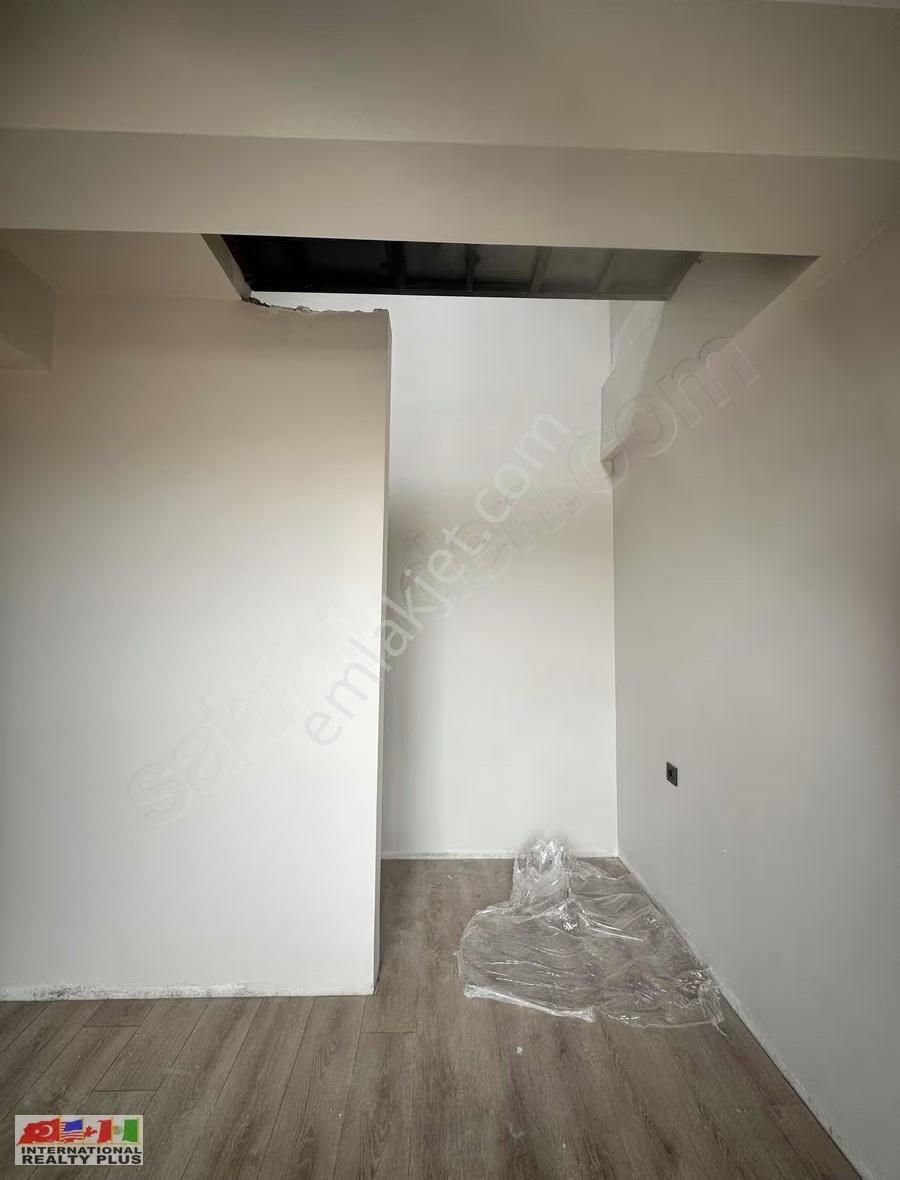 Mecidiye Mh.orman Manzaralı Satılık Üst Dubleks - Görsel 17