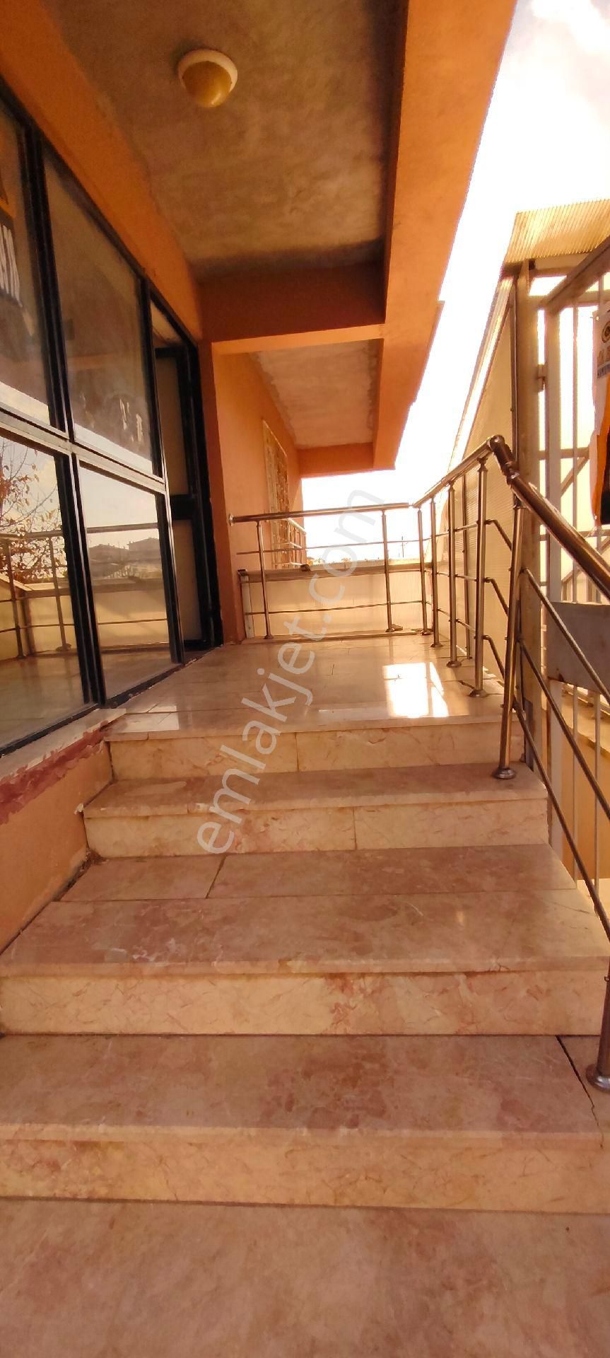 Ankara 30 Dakika 160 M2 Kiralık Dükkan 4 Tuvalet Banyo Mutfak - Görsel 10