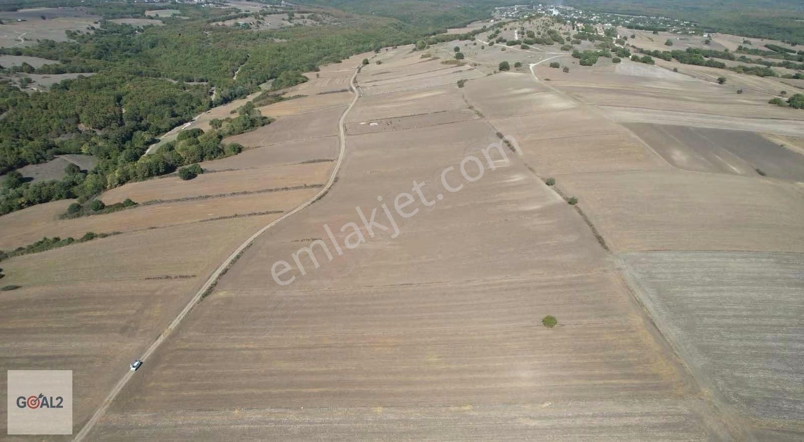 Silivri 8004 M² Yatırımlık Tarla Yola Cephe Uygun Fiyat - Görsel 2