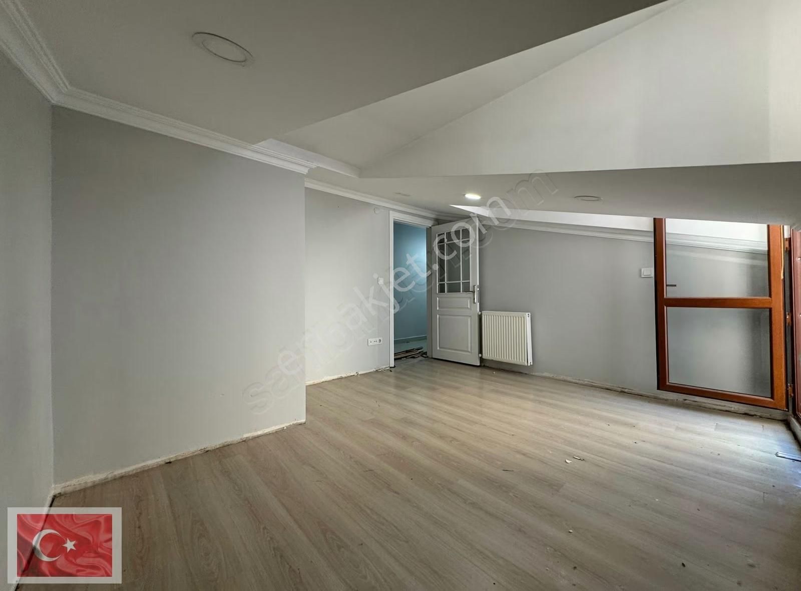 Cadde Üzeri 3+2 Çift Giriş Çift Mutfak Çift Wc'li Teraslı Dublex - Görsel 24