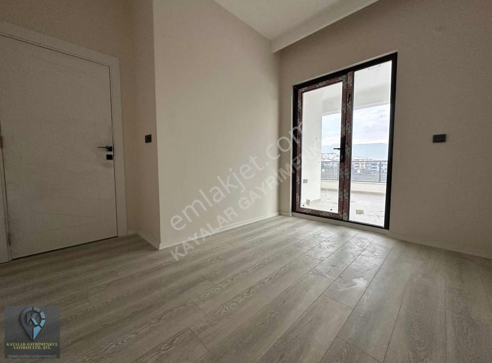 Çamlık Caddesi Üzeri 2+1 Site İçi Daire - Görsel 21